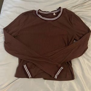 Long sleeve crop top!